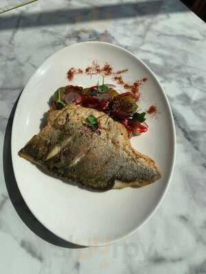 ‪sal's Bistro Jumeirah Islands‬