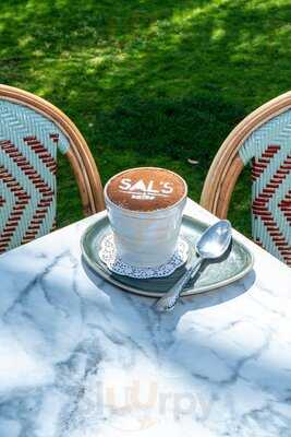 ‪sal's Bistro Jumeirah Islands‬