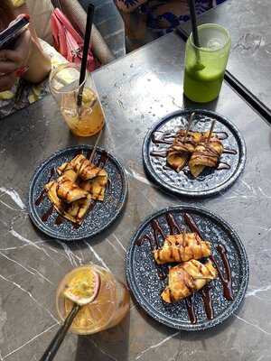 ‪buur Brunch & Dinner‬