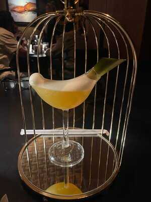 ‪demon Duck By Alvin Leung‬