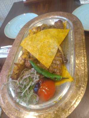 ‪zouzou Restaurant‬