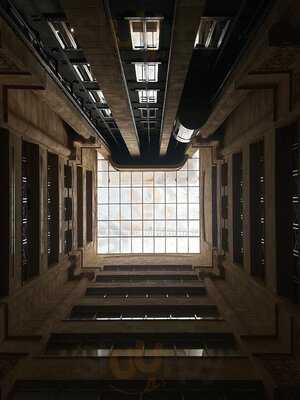 ‪salvis Cafe & Restaurant‬