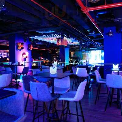 ‪underground Club‬