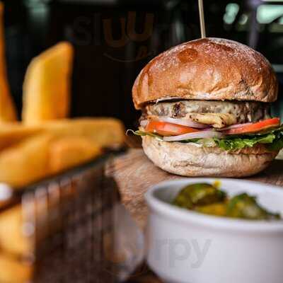 Mr Toad's Pub & Kitchen