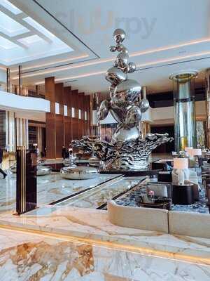 ‪the Royal Tearoom With Christophe Devoille‬