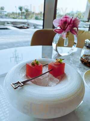 ‪the Royal Tearoom With Christophe Devoille‬