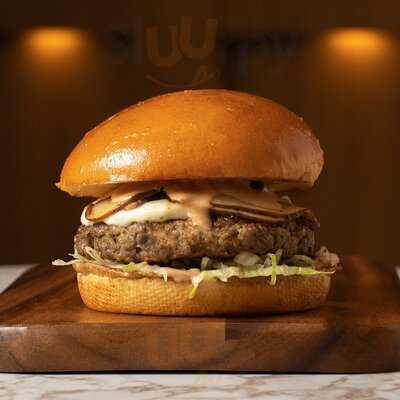 ‪sal's Burger Kitchen - The Palm‬