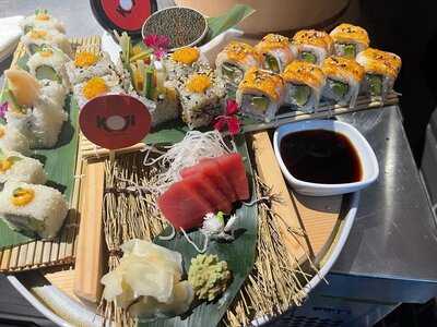 ‪dinette Kitchens‬