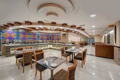 ‪city Cafe & Restaurant‬