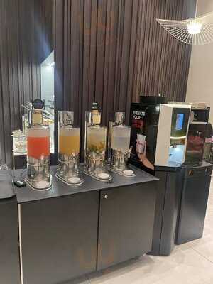 ‪oliva By El Greco‬