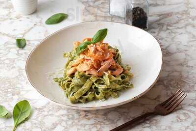 ‪casa Della Pasta - Circle Mall‬