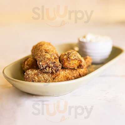 ‪sal's Burger Kitchen‬