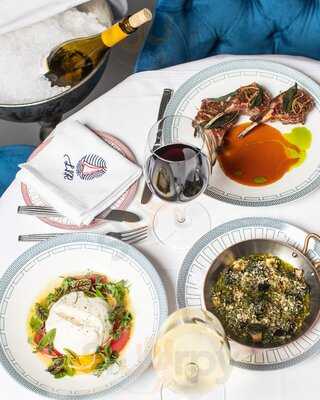 ‪la Voile Rouge‬