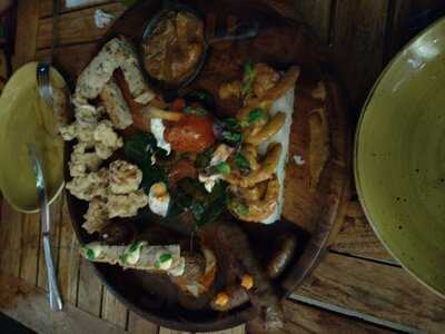 ‪tribes Dubai Hills Mall‬