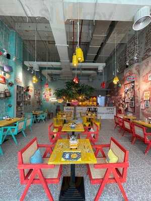 ‪the Bhukkad Cafe - Silicon Central‬