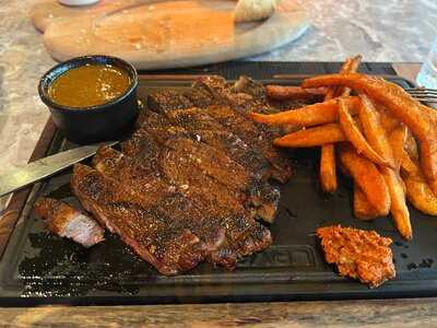 ‪the Blacksmith Bar & Eatery, Business Bay‬