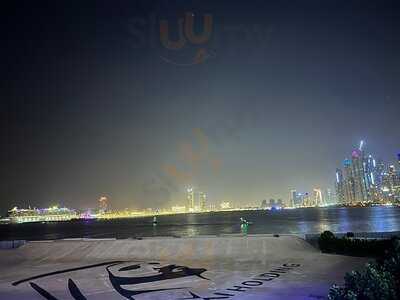 ‪vaga Restaurant & Bar Lounge‬