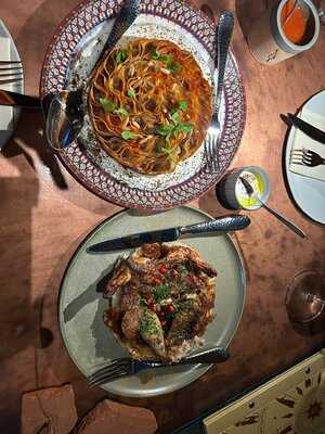 ‪vaga Restaurant & Bar Lounge‬