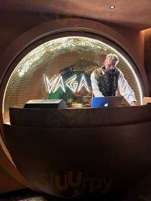 ‪vaga Restaurant & Bar Lounge‬