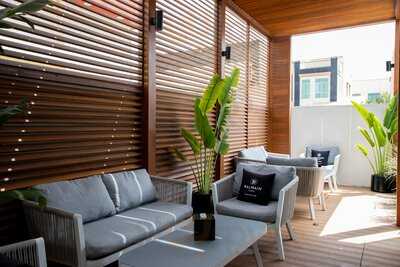 ‪the Via Social Club‬