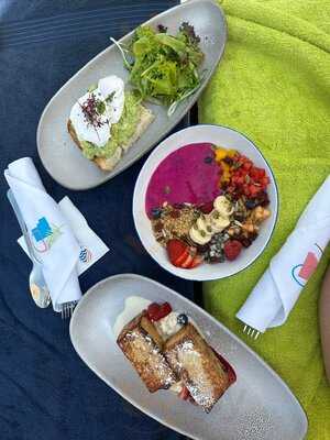 ‪peaches & Cream Beach Restaurant‬