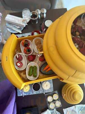 ‪socialbee Lobby Lounge‬