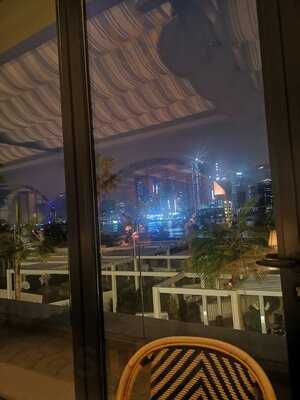 ‪ristorante Loren‬