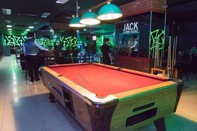 ‪manila 21 Café‬