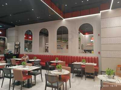 ‪iskender Doner‬