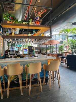 ‪la Mezcaleria At Pavilion At The Beach‬