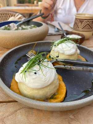 ‪yoy - Ukrainian Firecooking Restaurant‬