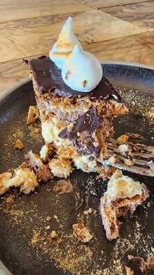 ‪yoy - Ukrainian Firecooking Restaurant‬