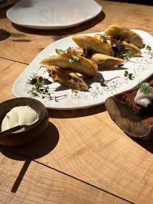 ‪yoy - Ukrainian Firecooking Restaurant‬