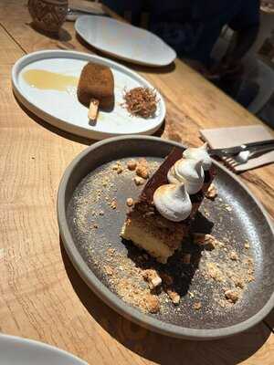 ‪yoy - Ukrainian Firecooking Restaurant‬