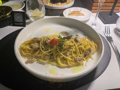 ‪miracolo Restaurant And Bar‬