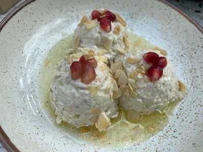 ‪neem Tree Longe‬