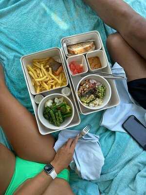 ‪zing Beach Bar & Pool Bar‬