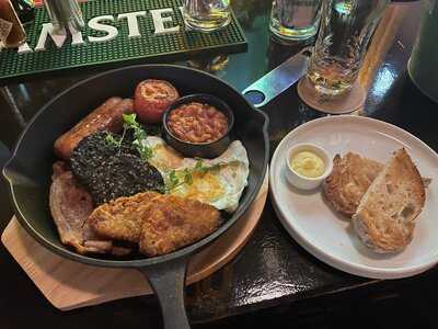 ‪mccafferty's Wafi‬