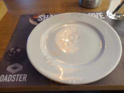 ‪roadster Diner‬