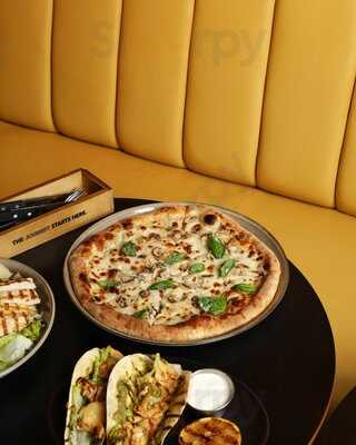 ‪roadster Diner‬