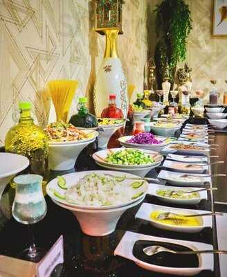 ‪grand Buffet Restaurant‬