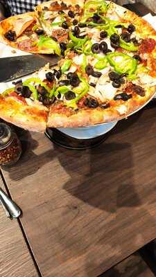 ‪russos New York Pizzeria‬