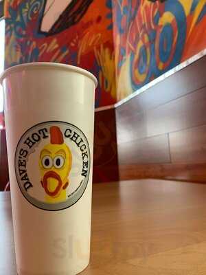 ‪dave's Hot Chicken Jbr‬