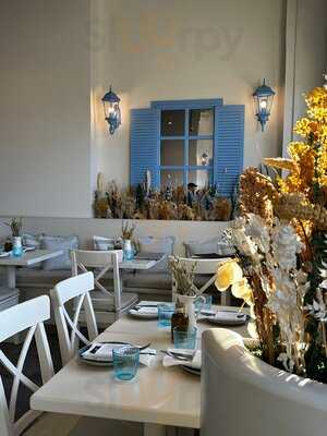 ‪philotimos Meze & Grill‬