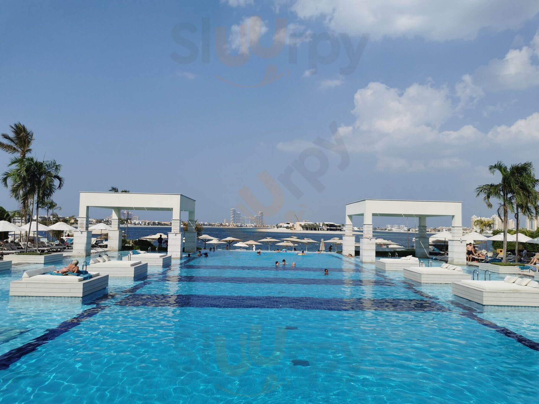 ‪zenzi Beach Dubai‬