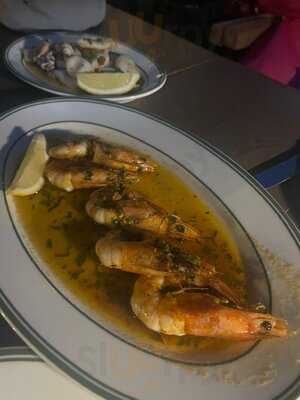 ‪ría Restaurant & Beach Bar‬