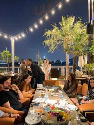 ‪ría Restaurant & Beach Bar‬