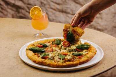 ‪caia Cafe & Restaurant‬