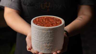 ‪luqa Restaurant & Cafe, Lounge‬