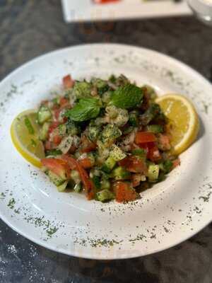 ‪vernos Cafe & Restaurant‬